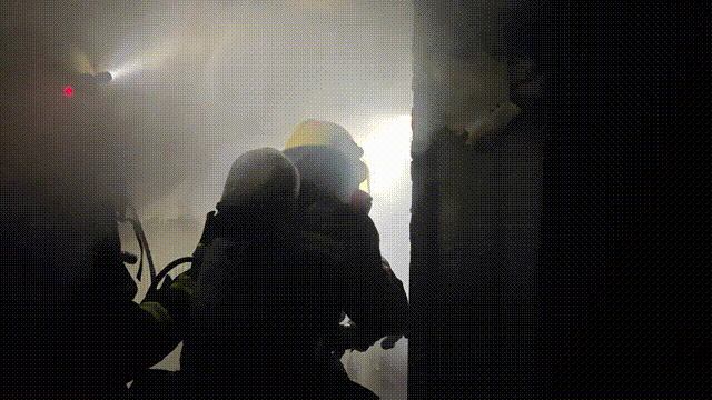 640 (1).gif